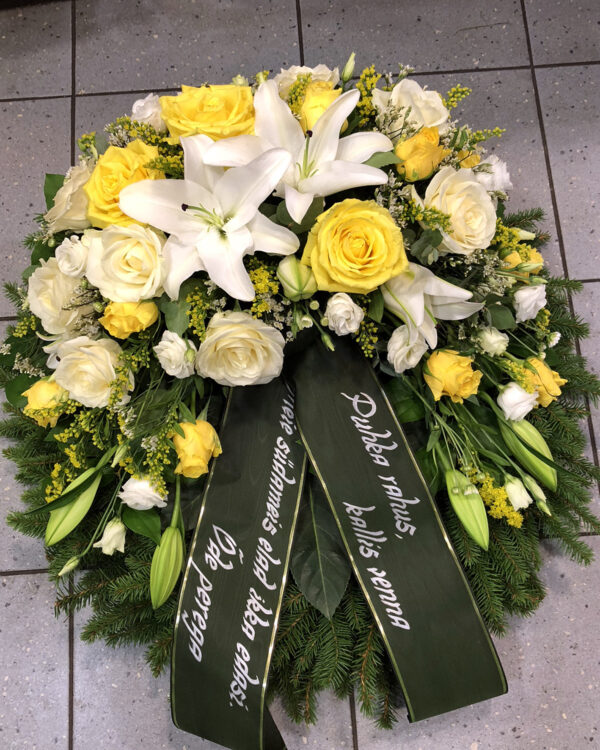 Wreath with white Lilys, white and yellow Roses