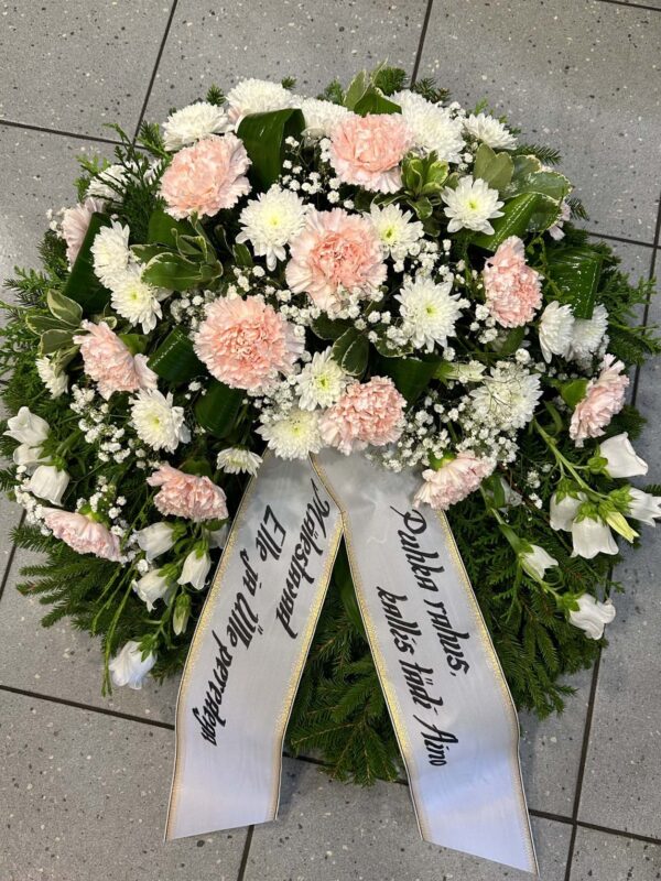 Wreath: Pink carnations and white chrysantemums