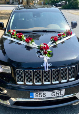 Autokaunistus22-859x1024