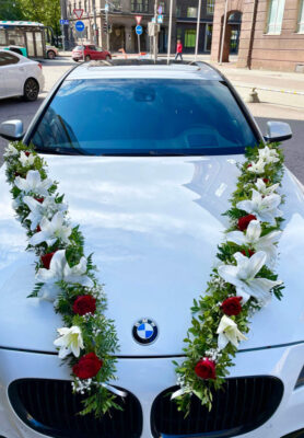 Autokaunistus7-832x1024 (1)